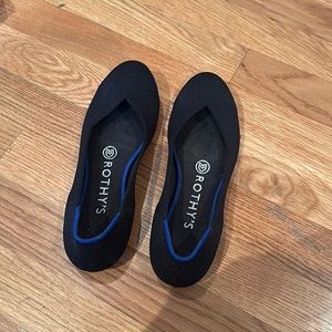 Rothy’s black flat size 5.5